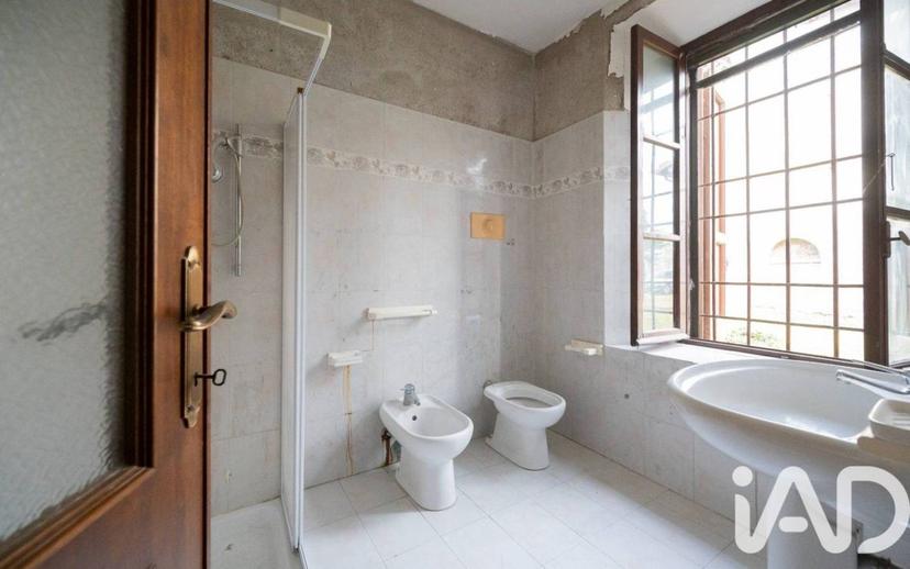 Villa unifamiliare Strada Mantova, Centro, Marmirolo — foto 7 di 30