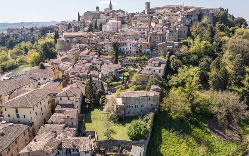 Bilocale via Borgo Nuovo 41, Centro, Todi — foto 17 di 30