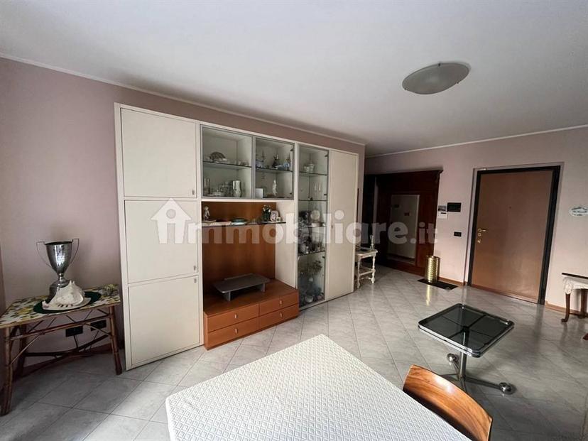 Trilocale via San Fermo della Battaglia 16, Centro, Seveso — foto 18 di 26