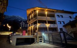 Trilocale via Stelvio 9, Centro, Bormio