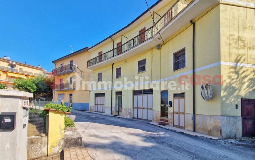 Terratetto unifamiliare via Capo la Costa, 19, Bagno - Monticchio, L'Aquila — foto 17 di 50
