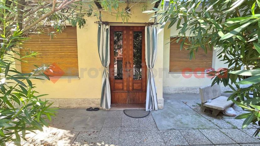 Villa unifamiliare via parma, 15, Remesina - Pezzana, Carpi — foto 6 di 22