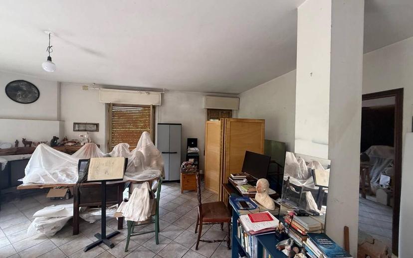 Trilocale via Pratta, Romagnano, Massa