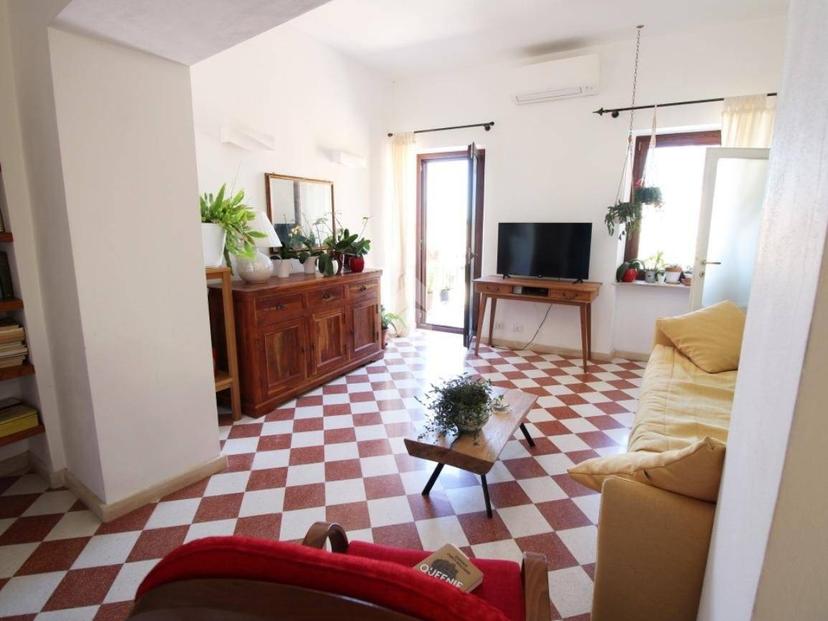 Trilocale piazza Varrone 2, Centro, Poggio Mirteto — foto 8 di 14