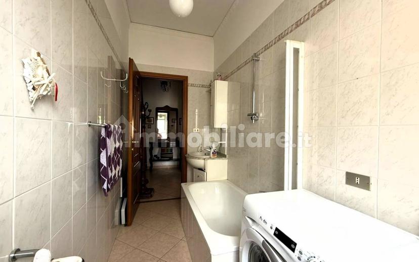 Bilocale via Antonio Pigafetta 5, Semicentro, Vercelli — foto 10 di 11