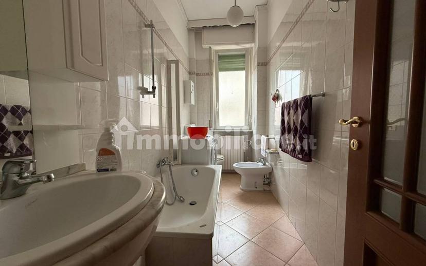 Bilocale via Antonio Pigafetta 5, Semicentro, Vercelli — foto 8 di 11