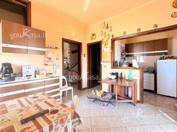 Villa a schiera via per Casamassima 2, Acquaviva delle Fonti — foto 5 di 7