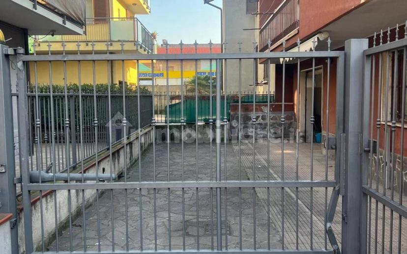 Villa bifamiliare via Enrico Toti 39, Bernasconi, Buonarroti, Bareggia, Lissone — foto 3 di 36