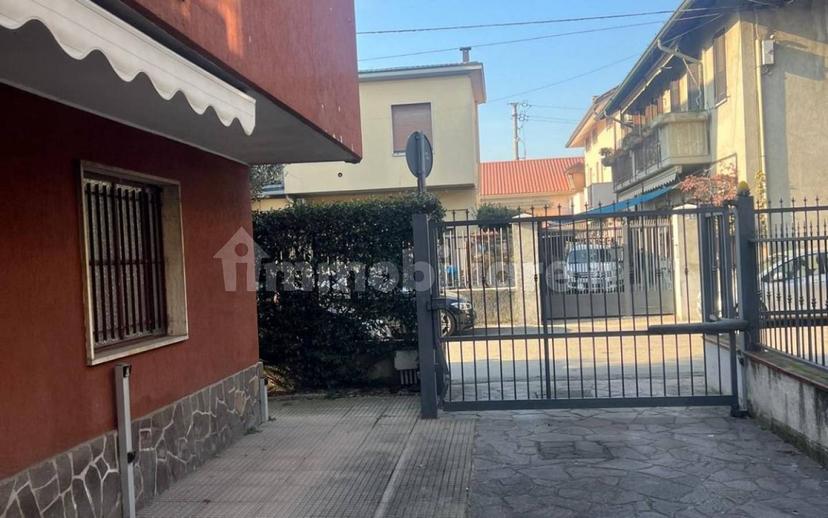 Villa bifamiliare via Enrico Toti 39, Bernasconi, Buonarroti, Bareggia, Lissone — foto 30 di 36
