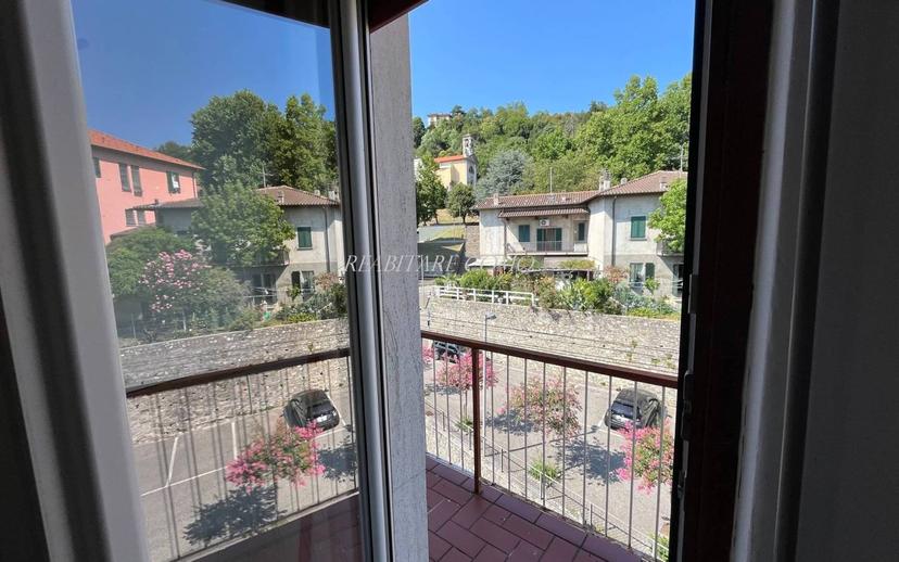 Trilocale via Cesare Battisti 8A, Centro, Tavernerio — foto 3 di 16