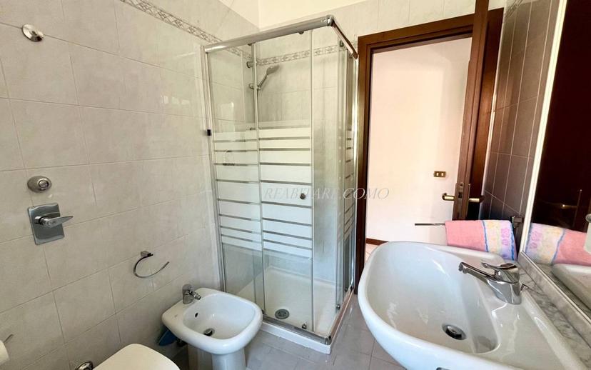 Trilocale via Cesare Battisti 8A, Centro, Tavernerio — foto 13 di 16