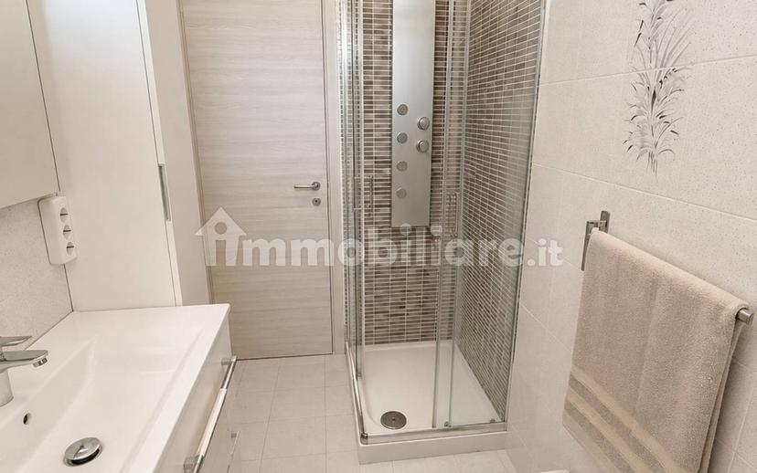 Trilocale buono stato, secondo piano, Centro, Fino Mornasco — foto 11 di 11