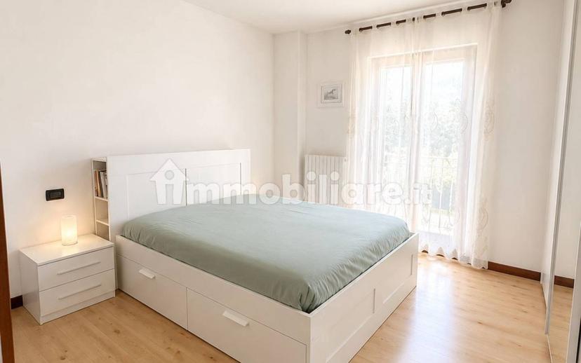 Trilocale buono stato, secondo piano, Centro, Fino Mornasco — foto 8 di 11