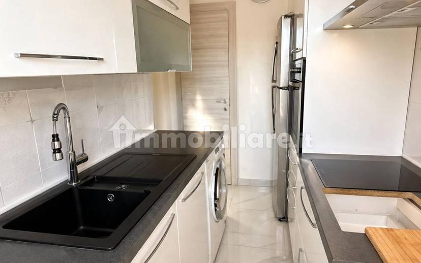 Trilocale buono stato, secondo piano, Centro, Fino Mornasco — foto 6 di 11