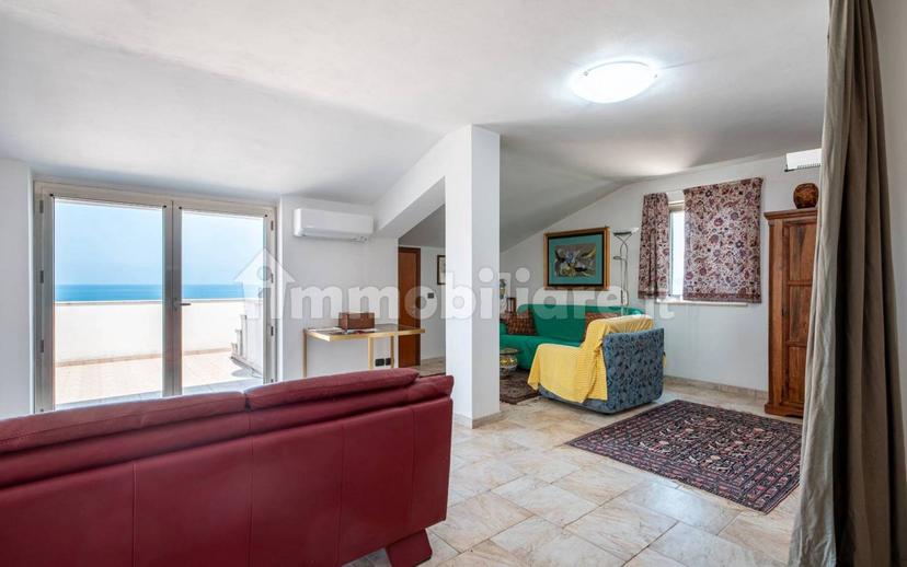 Villa unifamiliare via B. Brin 92, Caronia — foto 11 di 16