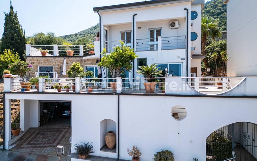 Villa unifamiliare via B. Brin 92, Caronia — foto 6 di 16
