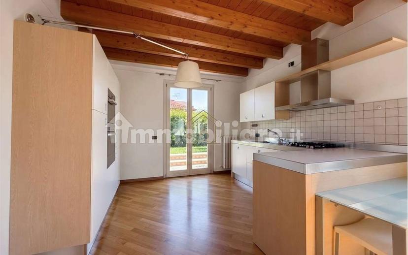 Villa bifamiliare via John Fitzgerald Kennedy, Solarolo, Manerba del Garda — foto 10 di 27