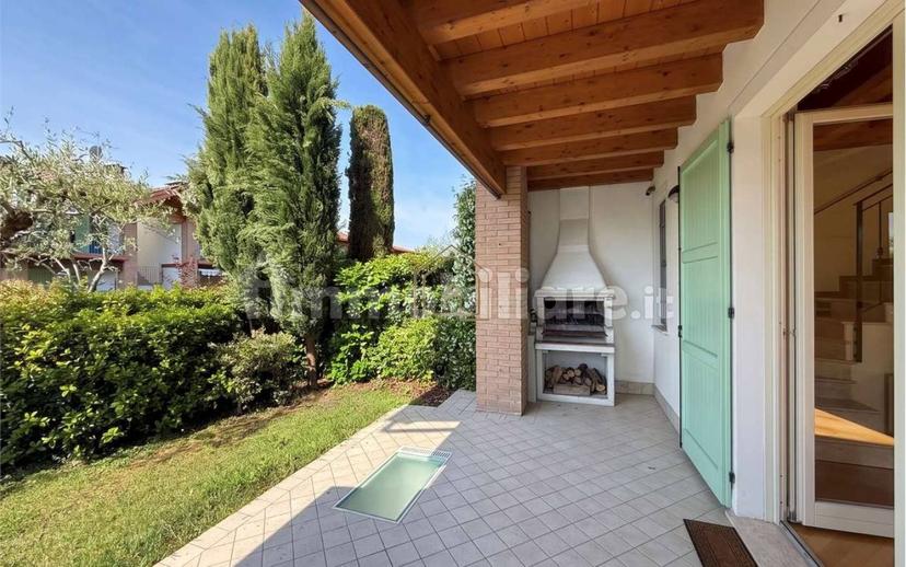 Villa bifamiliare via John Fitzgerald Kennedy, Solarolo, Manerba del Garda — foto 24 di 27