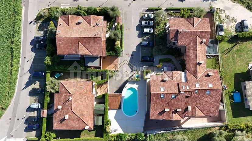 Villa bifamiliare via John Fitzgerald Kennedy, Solarolo, Manerba del Garda — foto 20 di 27