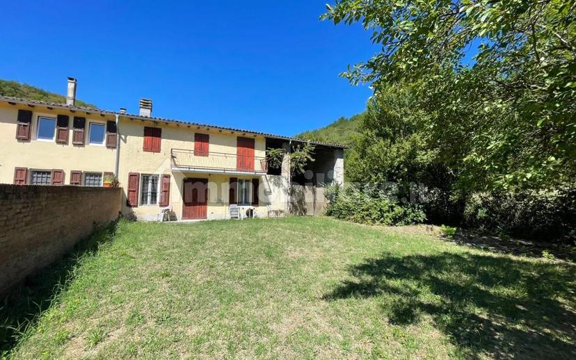 Villa bifamiliare via della Rondella 13A, Centro, Lesignano de' Bagni — foto 7 di 13