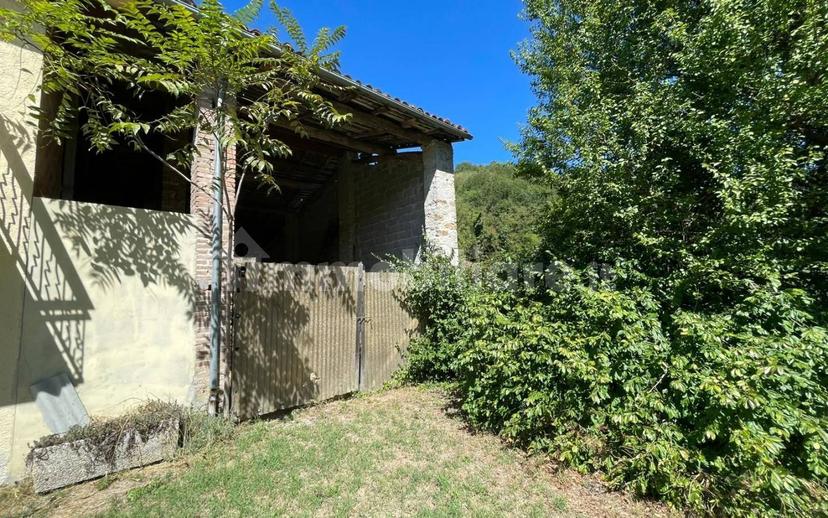 Villa bifamiliare via della Rondella 13A, Centro, Lesignano de' Bagni — foto 2 di 13