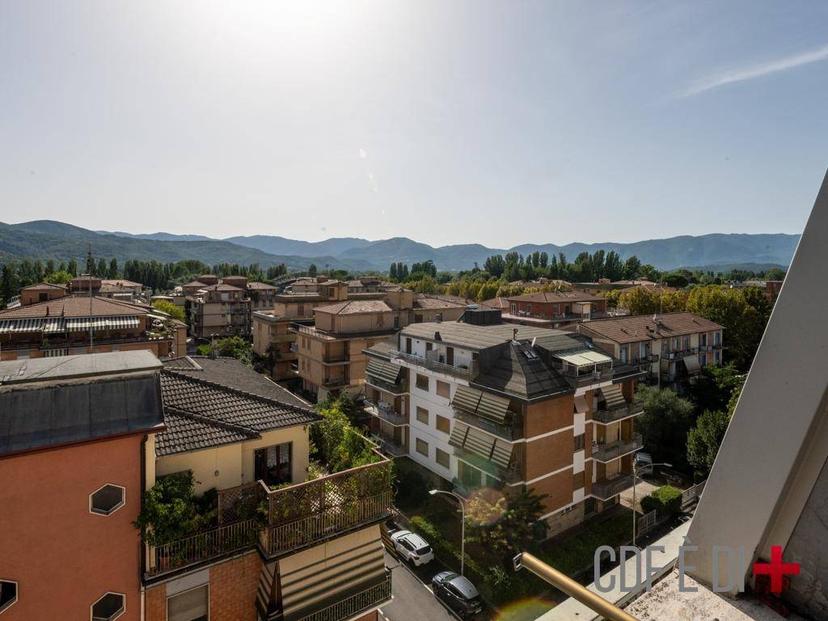 Quadrilocale viale Lionello Matteucci, Rieti — foto 9 di 24