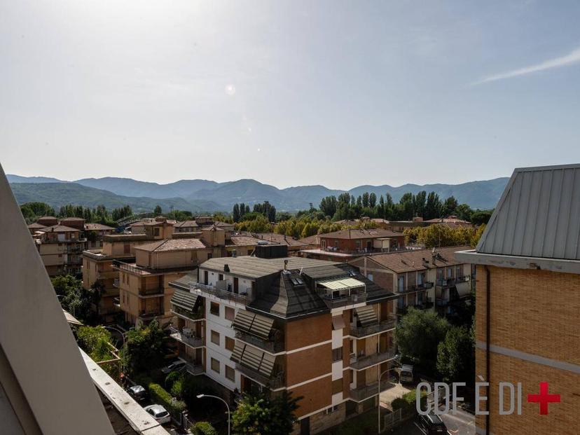 Quadrilocale viale Lionello Matteucci, Rieti — foto 6 di 24