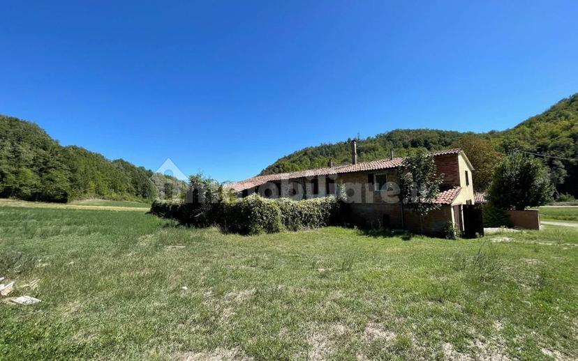 Villa bifamiliare via della Rondella 13A, Centro, Lesignano de' Bagni — foto 10 di 13