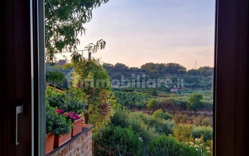 Appartamento in villa Strada Sant'Angelo 85, Soriano nel Cimino — foto 10 di 11