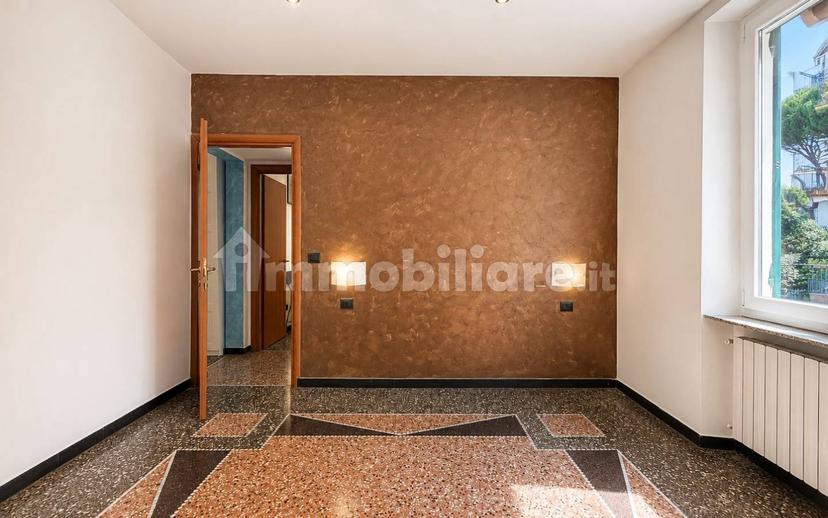 Bilocale via Camillo Vianson 10, Pegli, Genova
