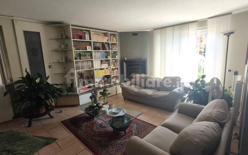 Villa unifamiliare via per Arona, Centro, Gozzano — foto 35 di 38