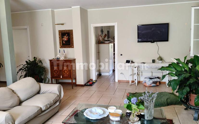 Villa unifamiliare via per Arona, Centro, Gozzano — foto 22 di 38