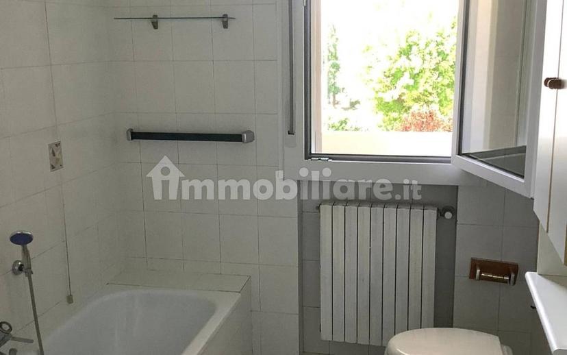 Monolocale piazza Giorgio Amendola 12, Centro, Campagna Lupia — foto 10 di 31