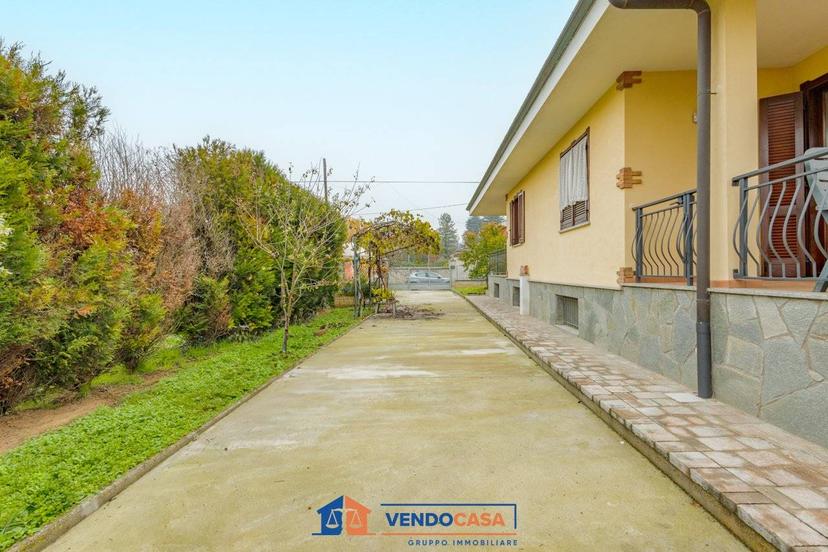 Villa unifamiliare via Andrea Piumatti, Sanfrè — foto 29 di 37