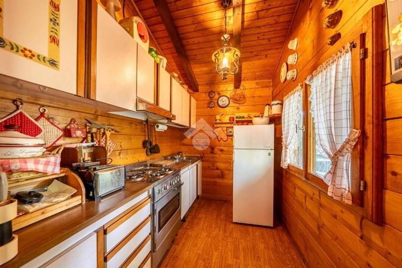 Villa unifamiliare via Val da Sacco 1, Prada, San Zeno di Montagna — foto 4 di 44