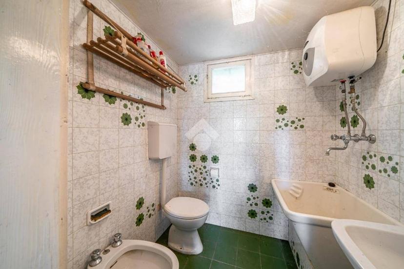 Villa unifamiliare via Val da Sacco 1, Prada, San Zeno di Montagna — foto 25 di 44