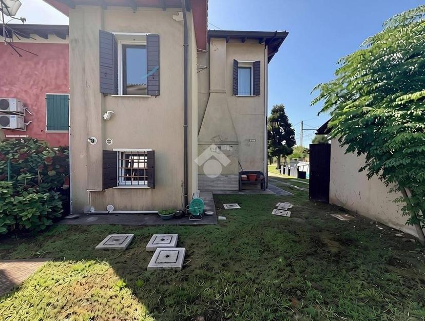 Villa bifamiliare via Giulio De Zuliani, Centro, Mogliano Veneto — foto 11 di 31