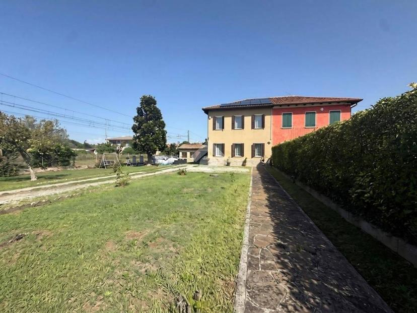 Villa bifamiliare via Giulio De Zuliani, Centro, Mogliano Veneto — foto 12 di 31