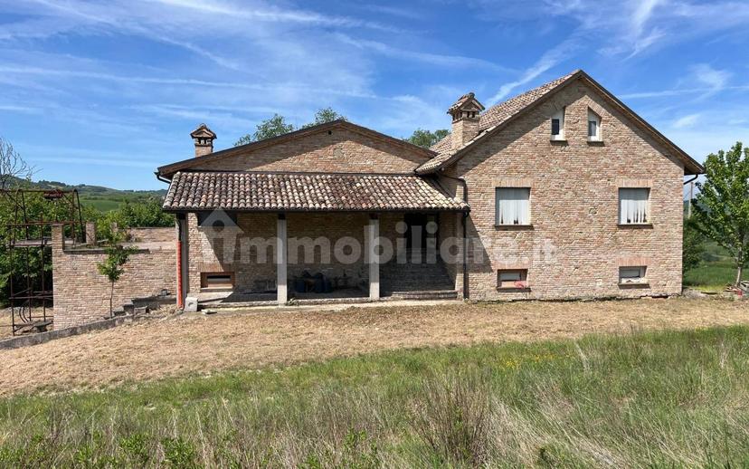 Casa colonica via Sant'Egidio, Urbino — foto 14 di 29