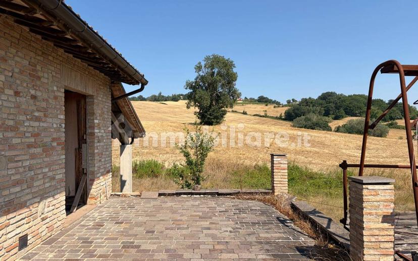 Casa colonica via Sant'Egidio, Urbino — foto 12 di 29