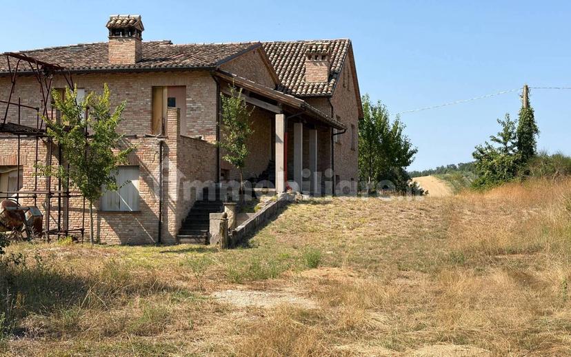 Casa colonica via Sant'Egidio, Urbino — foto 20 di 29