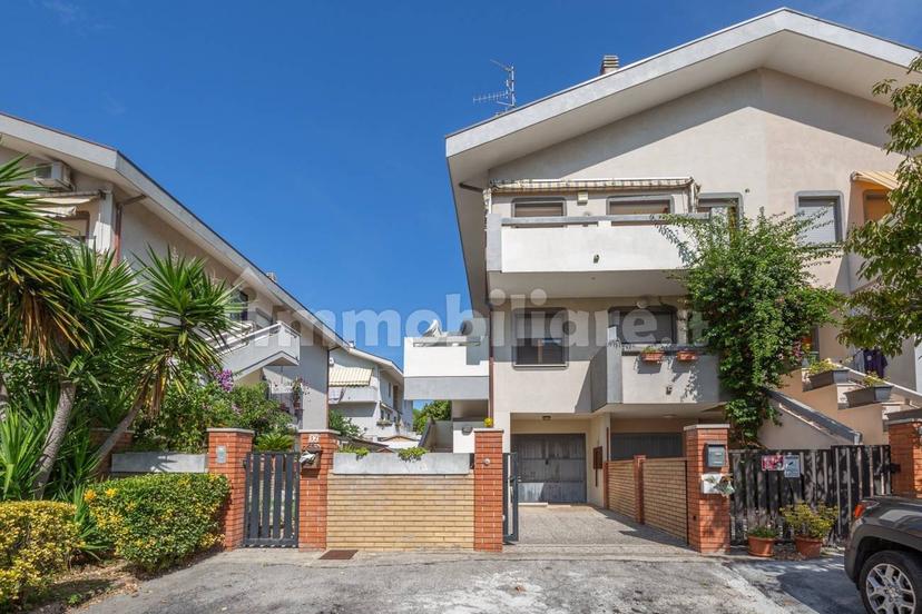 Appartamento via tommaso bruni 32, Centro, Francavilla al Mare — foto 8 di 58