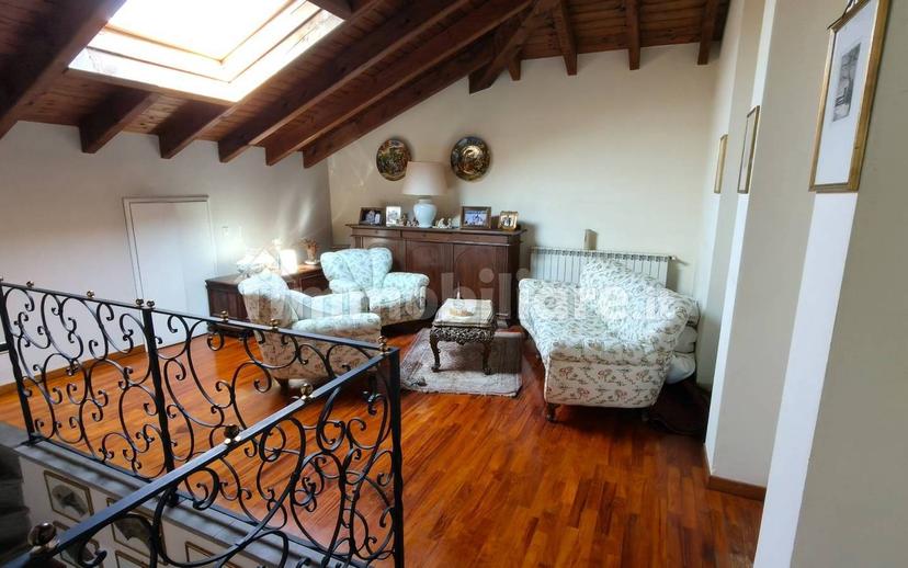 Villa unifamiliare via per Arona, Centro, Gozzano — foto 25 di 38