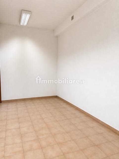 Quadrilocale corso Luigi Carlo Farini 62, Centro, Russi — foto 2 di 14