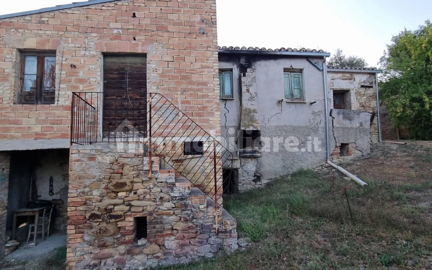 Rustico Sp75, Teramo