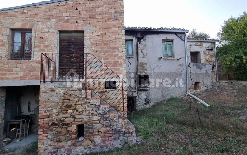 Rustico Sp75, Teramo