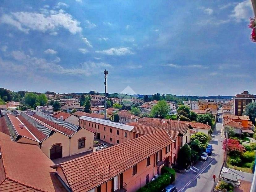 Trilocale via piave 83, Centro, Sesto Calende — foto 3 di 28