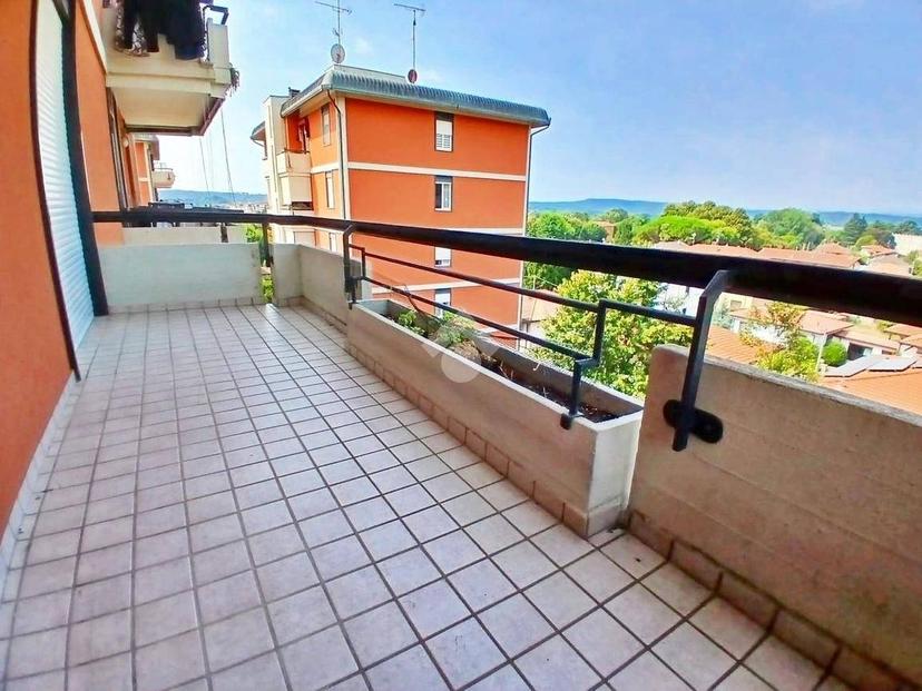 Trilocale via piave 83, Centro, Sesto Calende — foto 7 di 28