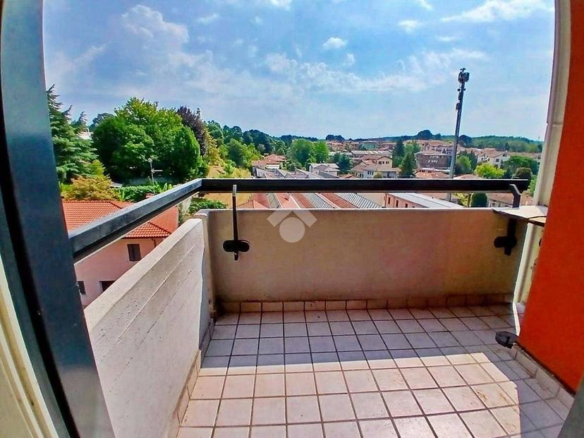 Trilocale via piave 83, Centro, Sesto Calende — foto 4 di 28