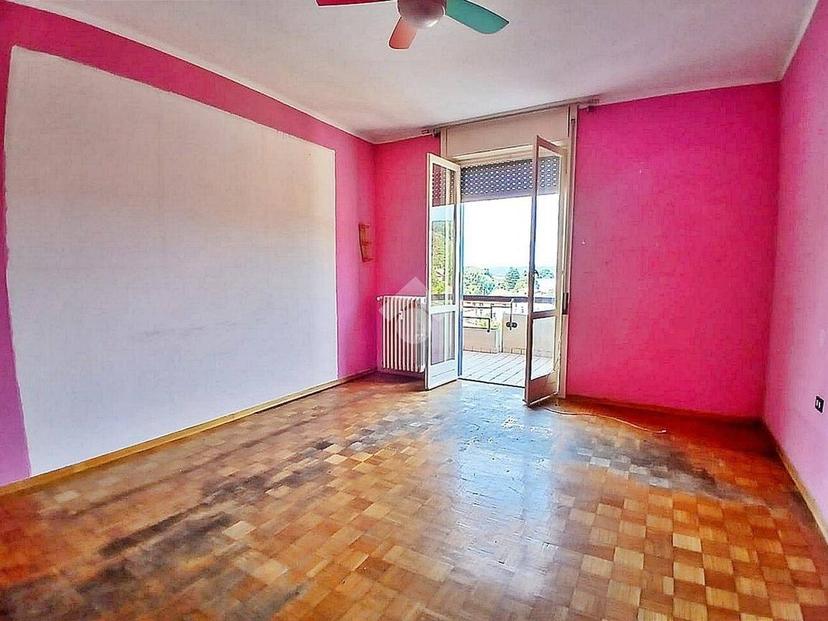 Trilocale via piave 83, Centro, Sesto Calende — foto 27 di 28
